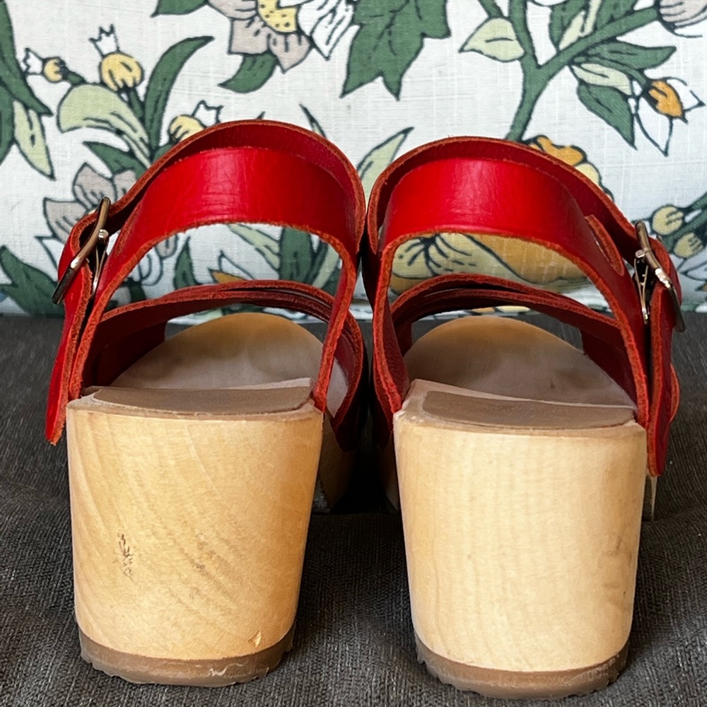 ð¥°Sandgrens Clogs - Picture 3 of 9